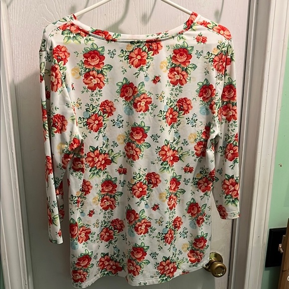 The Pioneer Woman Red and White Long Sleeve Tee - Picture 3 of 6